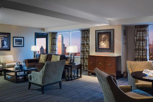Hyatt Regency Dallas - image 40