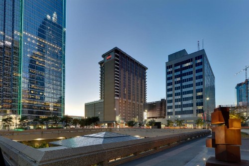 Crowne Plaza Hotel Dallas Downtown - image 10