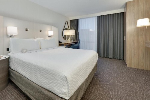 Crowne Plaza Hotel Dallas Downtown - image 13