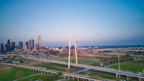 Crowne Plaza Dallas Market Center an IHG Hotel - image 29
