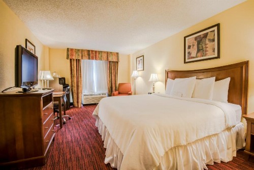 MCM Elegante Hotel and Suites – Dallas - image 10