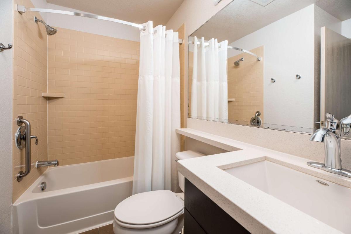 Sonesta Simply Suites Dallas Richardson - image 3