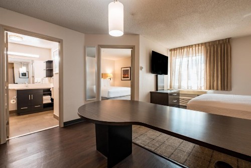 Sonesta Simply Suites Dallas Richardson - image 33