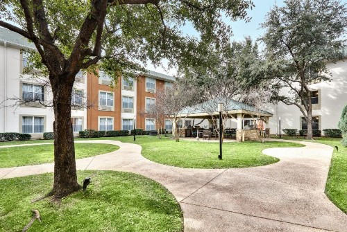 Candlewood Suites Dallas Market Center-Love Field an IHG Hotel - image 12