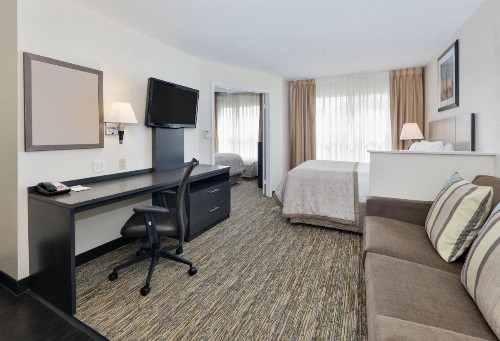 Candlewood Suites Dallas Market Center-Love Field an IHG Hotel - image 29