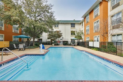 Candlewood Suites Dallas Market Center-Love Field an IHG Hotel - image 36