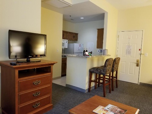 Sonesta ES Suites Dallas Park Central - image 2