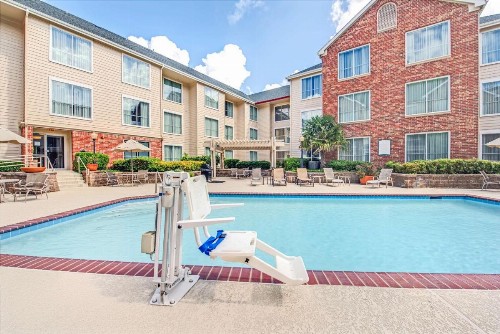 Sonesta ES Suites Dallas Park Central - image 8