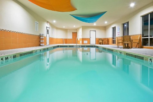 Holiday Inn Express & Suites Dallas Fair Park - image 34
