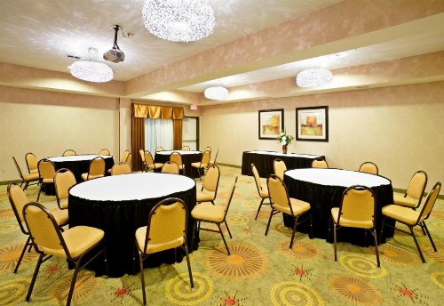 Holiday Inn Express & Suites Dallas Fair Park - image 35