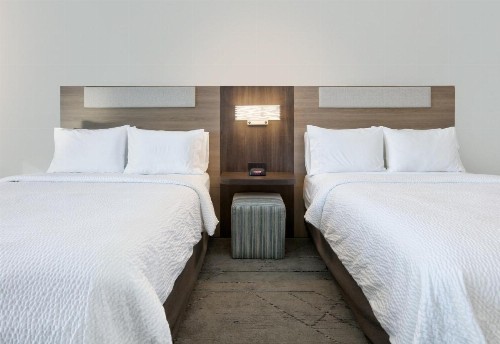 Holiday Inn Express & Suites North Dallas at Preston an IHG Hotel - image 36