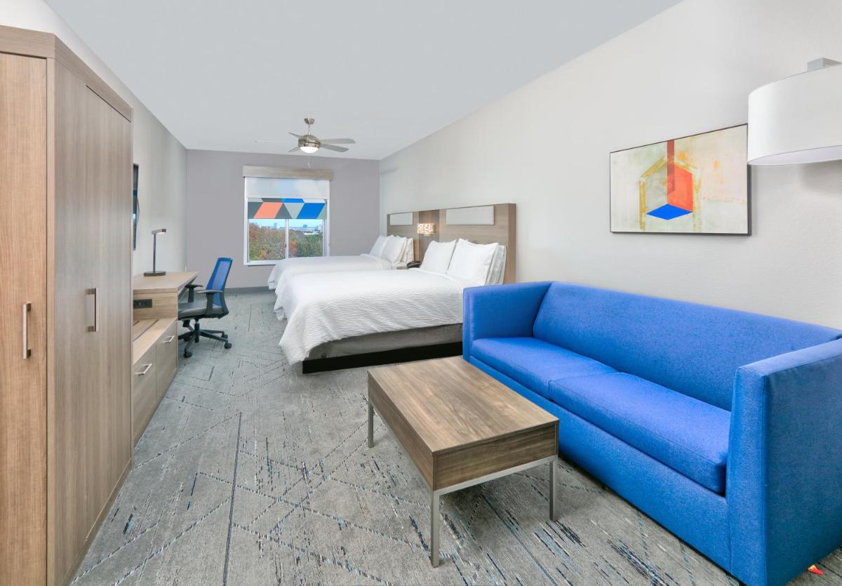 Holiday Inn Express & Suites North Dallas at Preston an IHG Hotel - image 6