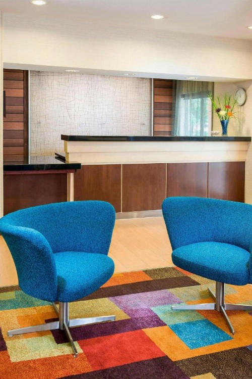 Fairfield Inn & Suites Dallas Park Central - image 16