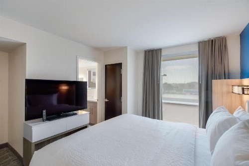 SpringHill Suites by Marriott Dallas NW Highway at Stemmons / I-35East - image 15