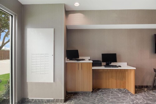 SpringHill Suites by Marriott Dallas NW Highway at Stemmons / I-35East - image 25