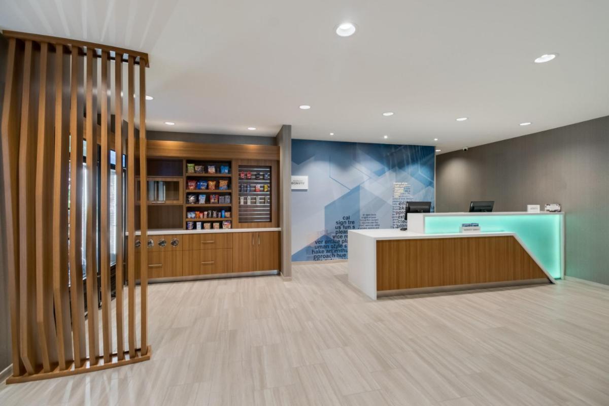 SpringHill Suites by Marriott Dallas NW Highway at Stemmons / I-35East - image 5
