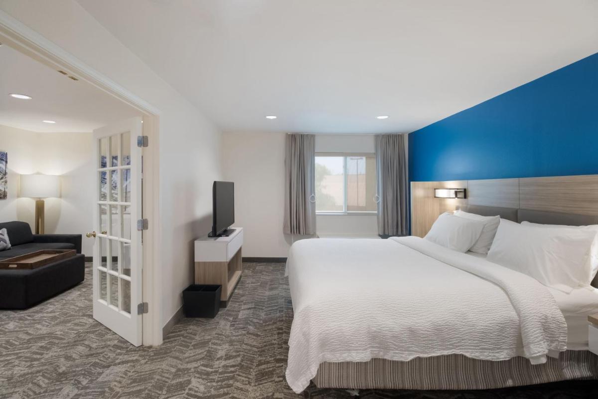 SpringHill Suites by Marriott Dallas NW Highway at Stemmons / I-35East - image 7