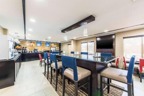 Comfort Inn Dallas Park Central - image 30