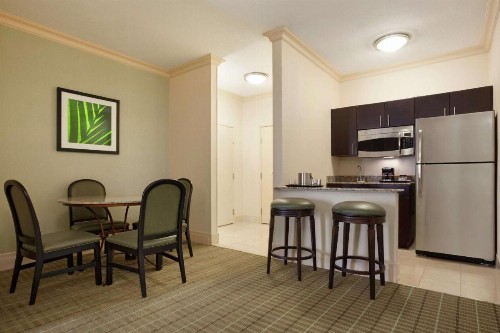 DoubleTree by Hilton Hotel Dallas - Love Field - image 12