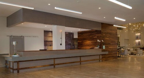DoubleTree by Hilton Hotel Dallas - Love Field - image 2