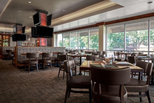 DoubleTree by Hilton Hotel Dallas - Love Field - image 3