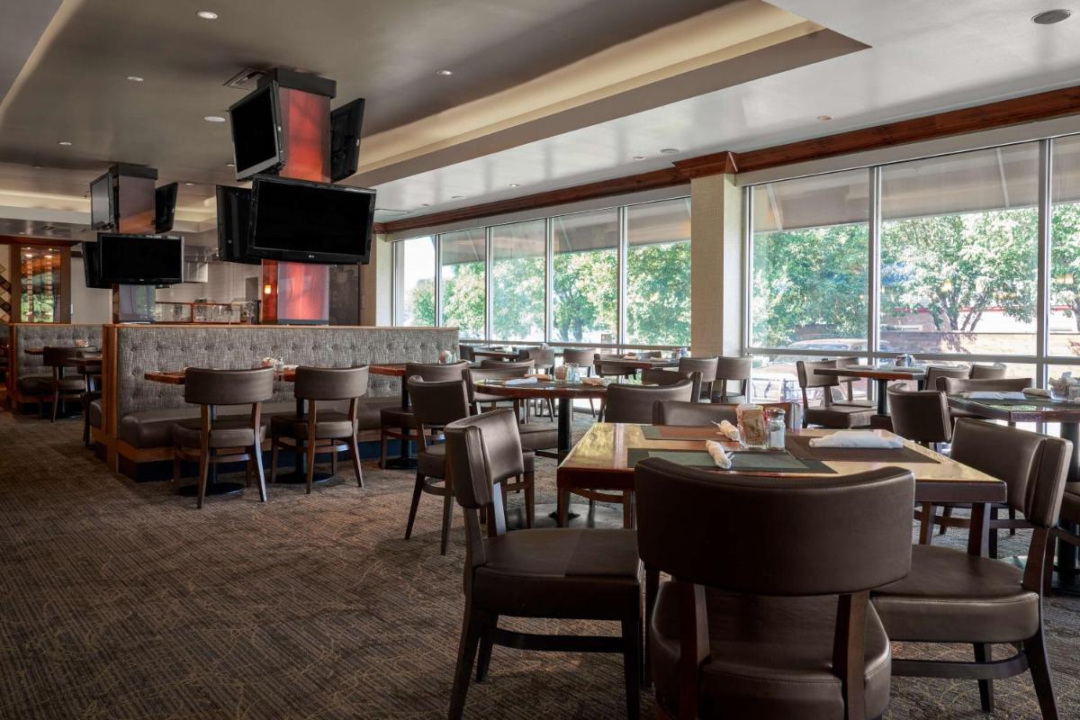 DoubleTree by Hilton Hotel Dallas - Love Field - image 3