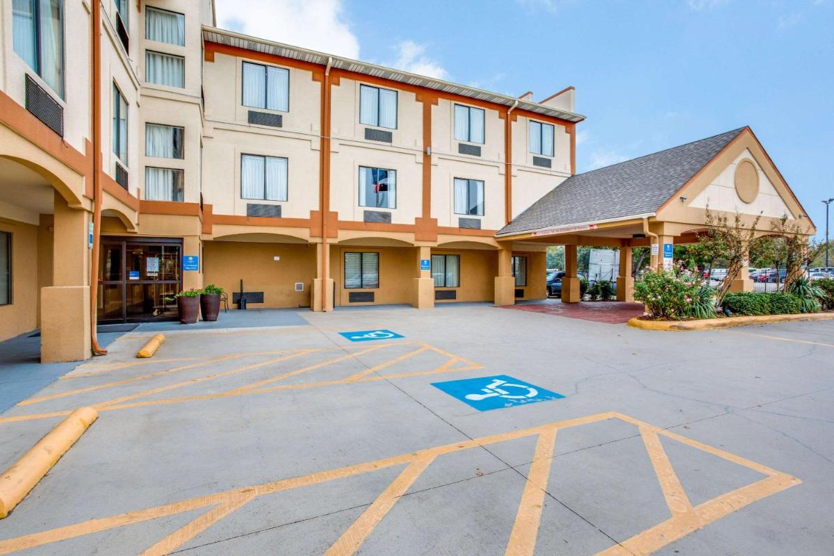 Comfort Inn & Suites Love Field – Dallas Market Center - main image