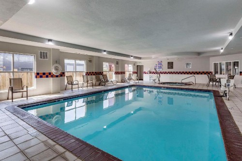 Quality Inn & Suites I-35 E/Walnut Hill - image 14