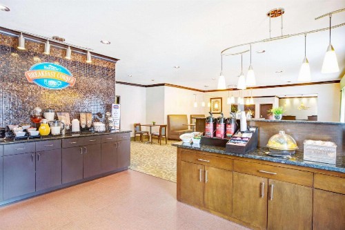 Baymont by Wyndham Dallas/ Love Field - image 14