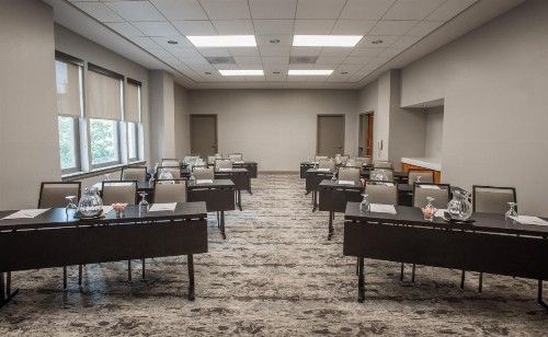 Magnolia Hotel Downtown Dallas - image 13