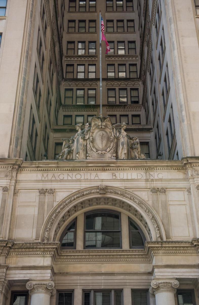 Magnolia Hotel Downtown Dallas - image 7