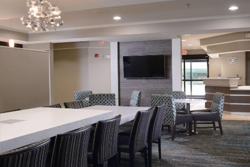Sonesta ES Suites Dallas Central Expressway - image 17
