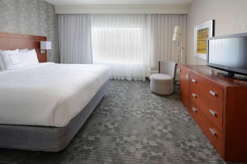 Sonesta Select Dallas Central Expressway - image 10