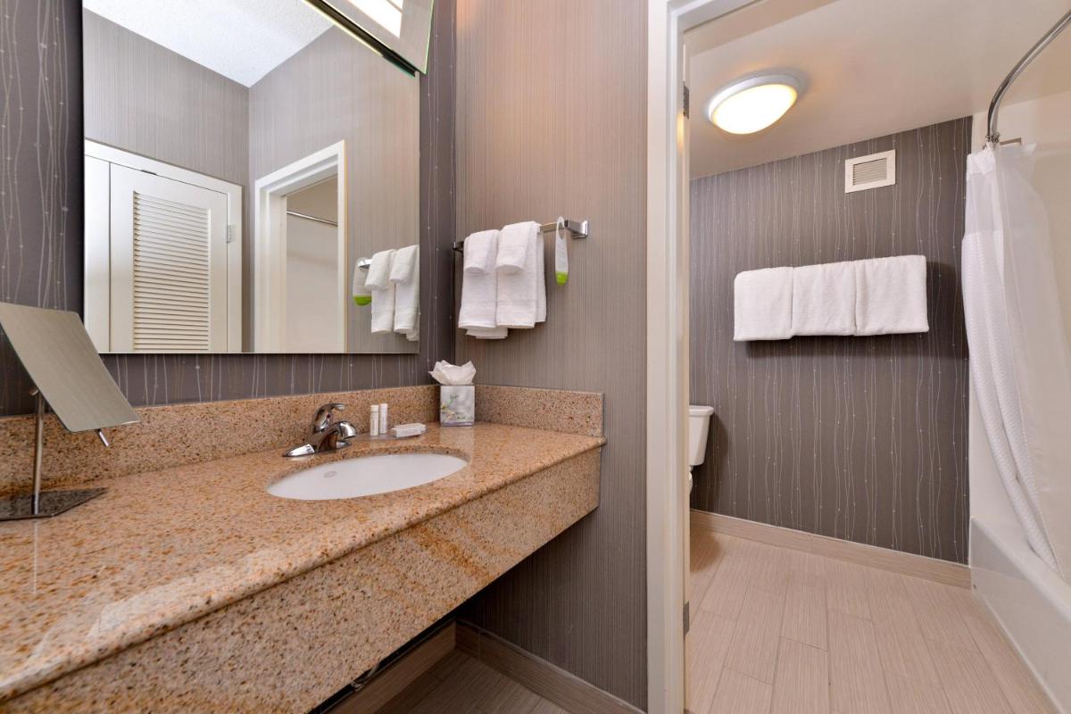 Courtyard by Marriott Dallas Northwest - main image