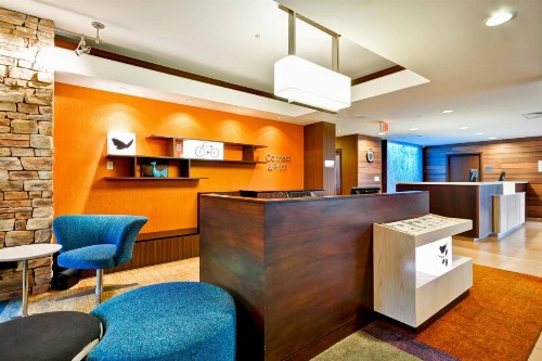 Fairfield Inn & Suites Dallas Medical/Market Center - image 3