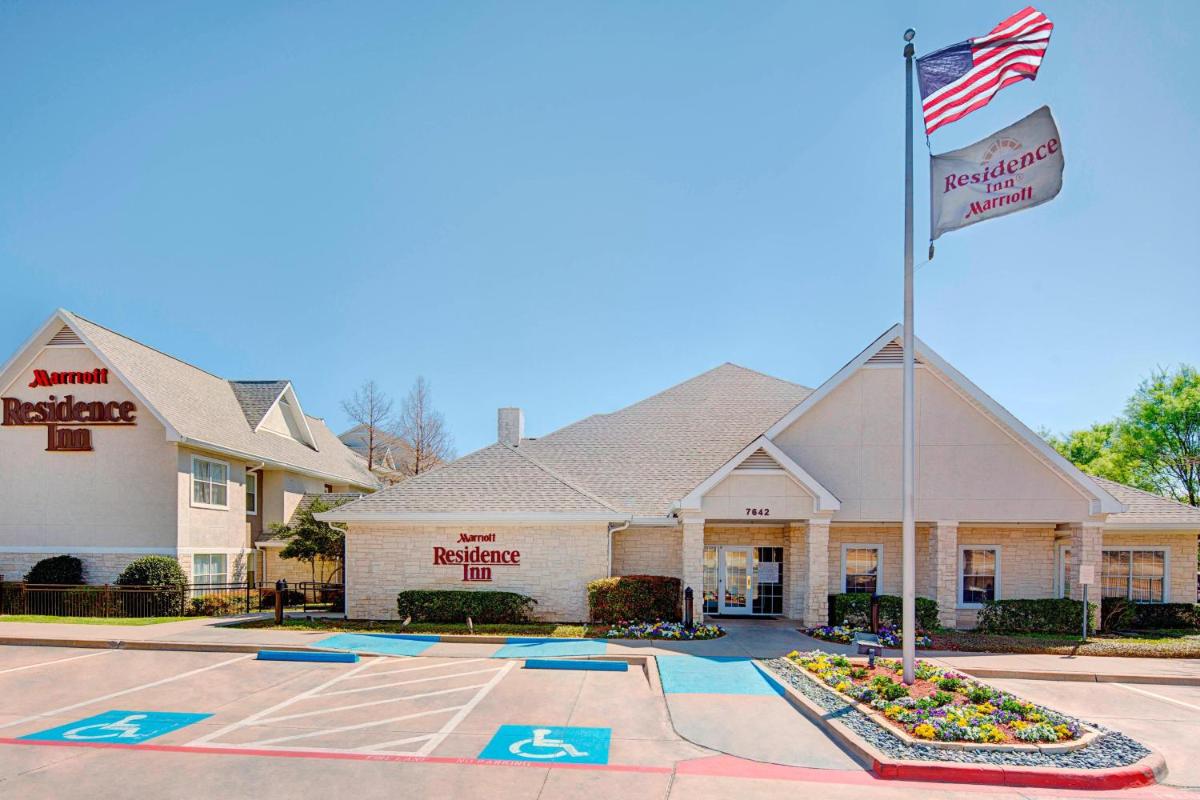 Residence Inn Dallas Park Central - image 2