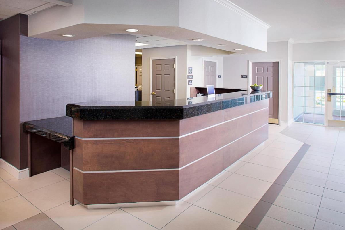 Residence Inn Dallas Park Central - image 3