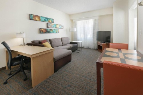 Residence Inn Dallas Park Central - image 5