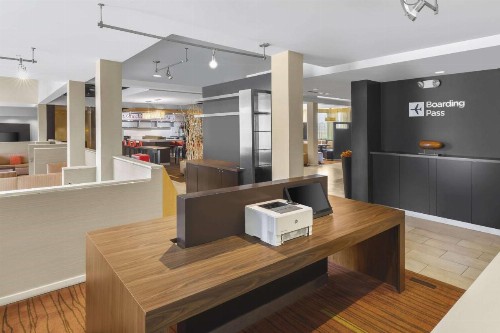 OYO Townhouse Dallas Love Field Airport - image 48