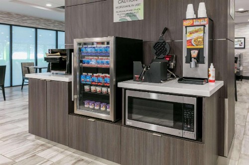 Wingate by Wyndham Dallas Love Field - image 9