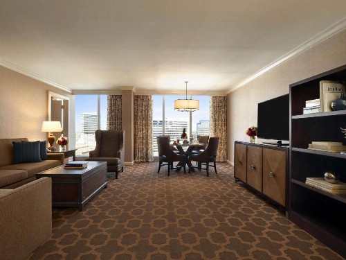 Fairmont Dallas - image 21