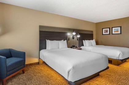 Comfort Inn & Suites North Dallas-Addison - image 13