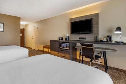 Comfort Inn & Suites North Dallas-Addison - image 14