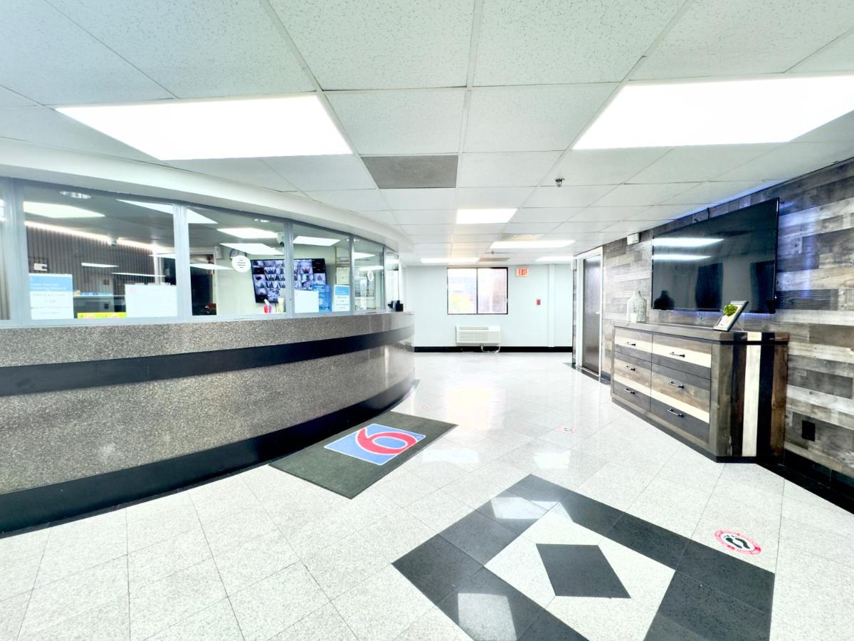 Motel 6 Dallas - Fair Park - image 2