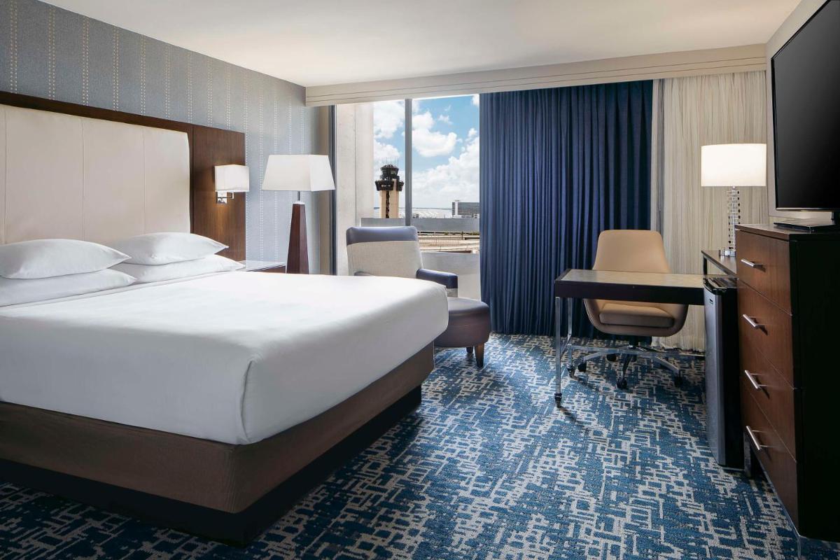 Hyatt Regency DFW International Airport - image 2