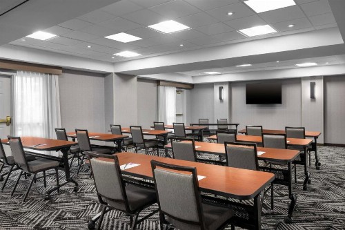 Hyatt Place Dallas North - image 18