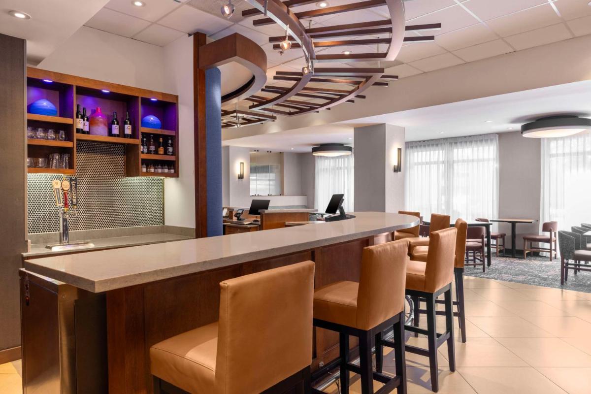 Hyatt Place Dallas North - image 7