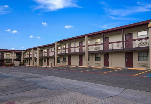 Red Roof Inn Dallas/Richardson - image 3