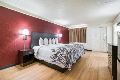 Red Roof Inn Dallas/Richardson - image 9