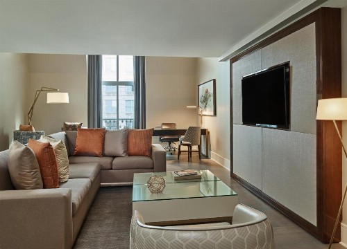 Hotel Crescent Court - image 46
